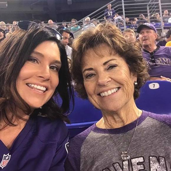 Meet your Posher, Tya - Picture 1 of 1